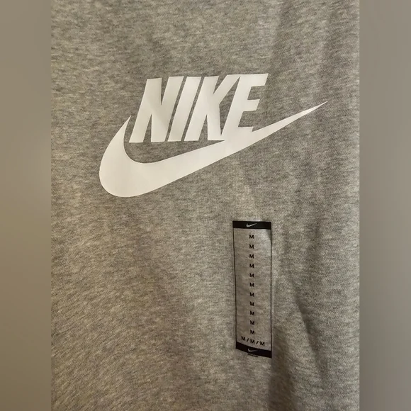 Nike gray sweatshirt crew neck women's medium - Picture 4 of 5